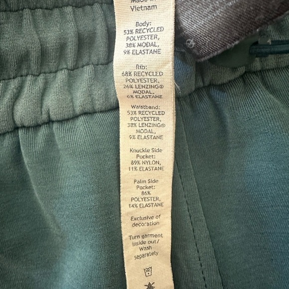 Lululemon Brushed Softstreme Ribbed High-Rise Jogger Pant, Green Jasper, Size 0 - Picture 11 of 13